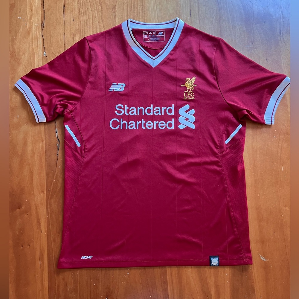 New Balance Red Liverpool FC 19/20 M. Salah Kit